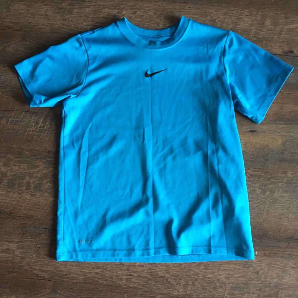 Nike Drifit Boys Small Blue Shirt